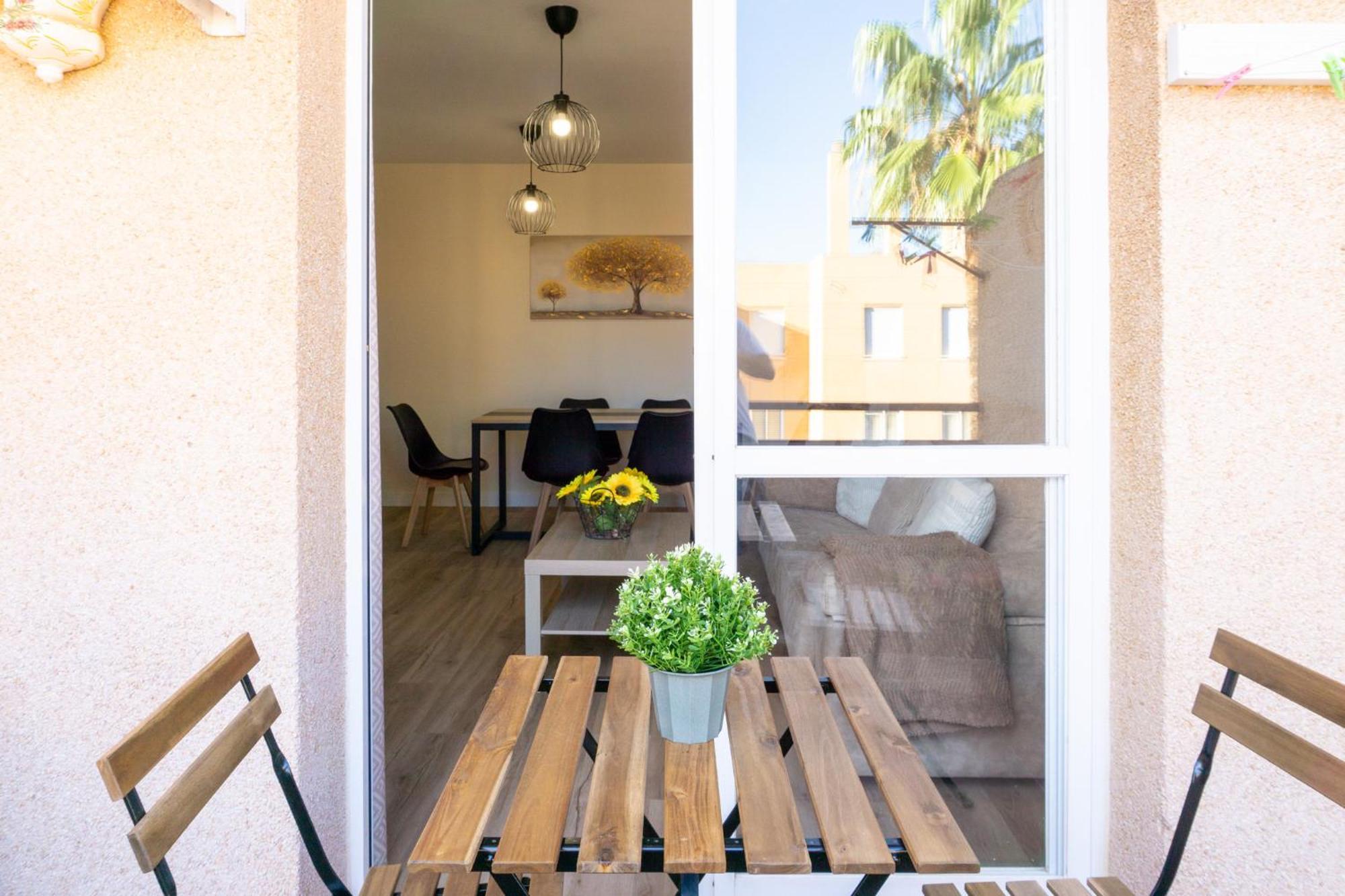 Sunny Hideaway Guadalmar *